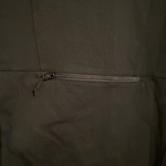 EUC Oiselle Performance Jacket - Picture 7 of 9